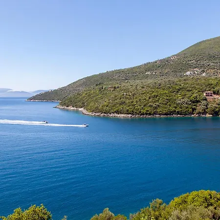 Miro - Luxury With Direct Sea Access For 14 People *