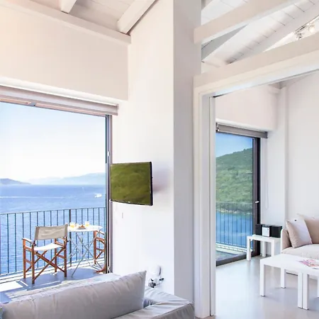 Miro - Luxury With Direct Sea Access For 14 People Villa Szívota