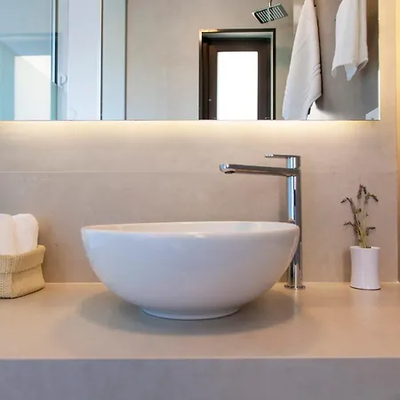 Miro - Luxury With Direct Sea Access For 14 People * Σύβοτα