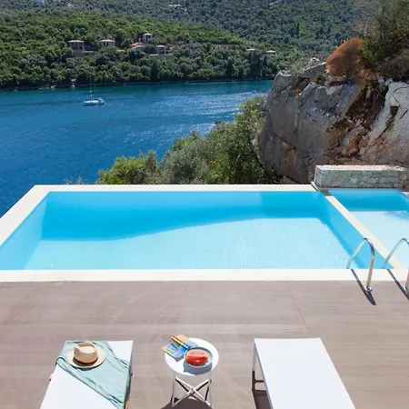 Villa Miro - Luxury With Direct Sea Access For 14 People *