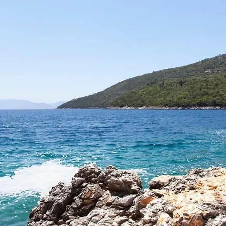 Miro - Luxury With Direct Sea Access For 14 People Villa Szívota