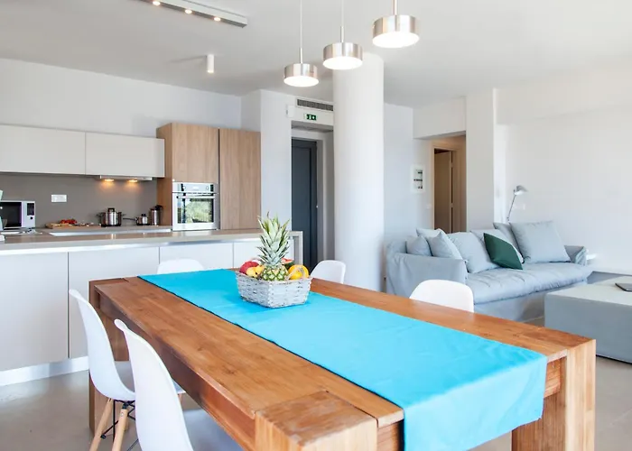 Miro - Luxury With Direct Sea Access For 14 People Villa *